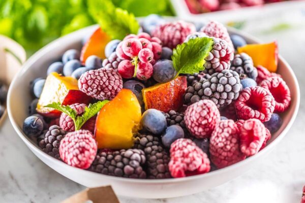 Benefits of Eating Frozen Fruit